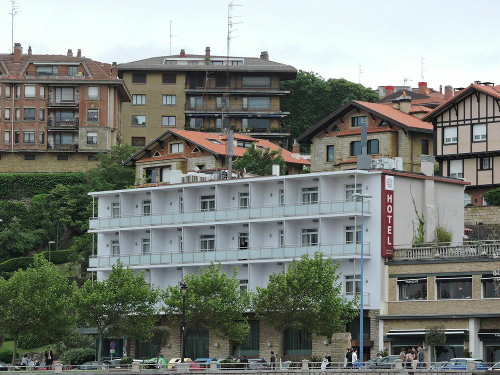 Petit Palace Tamarises Getxo Eksteriør billede